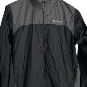 Columbia Men's Two-Tone Windbreaker